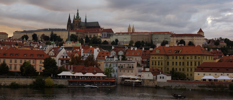 Praga z rejsem i obiadokolacją - zdjęcie 6